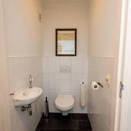 Grote Vakantiewoning 190m2! Op Ruim- En Groen Perceel 펜션